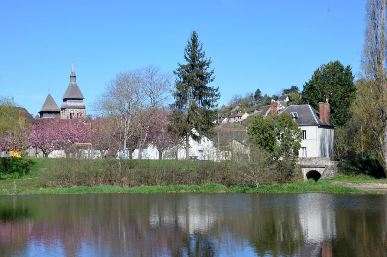 Au Bord De L'Eau Appartement 50 M2 Chambon-sur-Voueize Exteriér fotografie