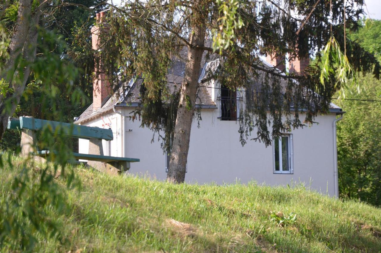 Au Bord De L'Eau Appartement 50 M2 Chambon-sur-Voueize Exteriér fotografie